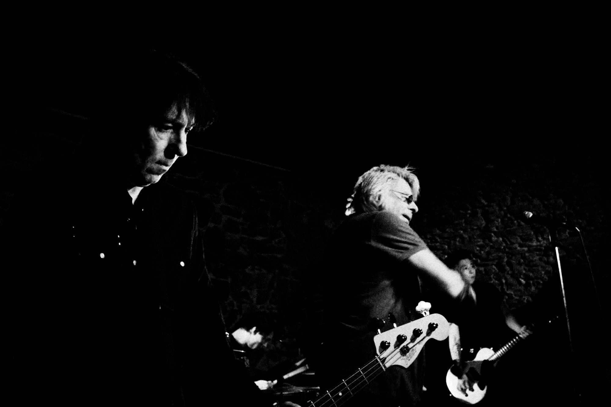 Black and white photo of UK Subs & TV Smith concert in Valasske Mezirici